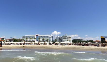 AKROPOLI HOTEL